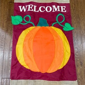 Welcome Pumpkin Garden Flag